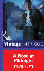 бесплатно читать книгу A Rose At Midnight автора Sylvie Kurtz